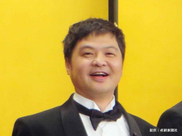 マスクの『違和感』に戸惑う！　月亭方正の投稿した写真２枚