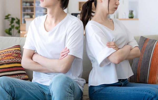 我慢しないほうがお金は貯まる！？　『赤字を引き寄せる考え方』に、ゾクリ