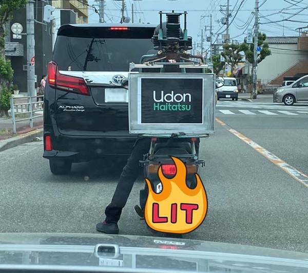 「んん…？なんか違くない！？」　配達員のロゴに２３万人が爆笑「やりおる」「笑った～」