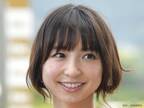 篠田麻里子が娘とのツーショットを公開！　見せた顔に「すっかりママだ」