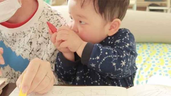 テレワークのリアルな姿　全く進まない仕事にイライラ…ではなくほっこり？