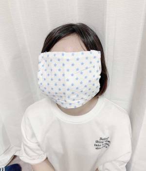 「使ったら感想を教えてください」　おばあちゃんの手作りマスク、着けたら腹筋崩壊