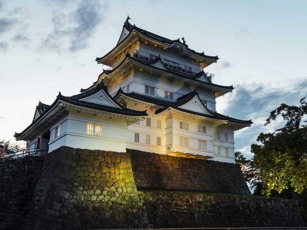 小田原城の『休館のお知らせ』　ポスターの言葉がかっこよすぎて大好評