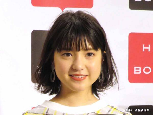 川島海荷が１年前の写真を公開　「今と全然ちがう」の声が