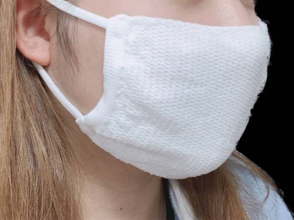 創業１００年の技術力に反響　靴下会社が販売した『夏用マスク』って？　「問い合わせ多数」