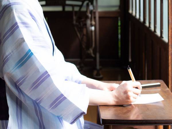 暑中見舞いはいつからいつまでに出せばいい？　送る時期や書き方は