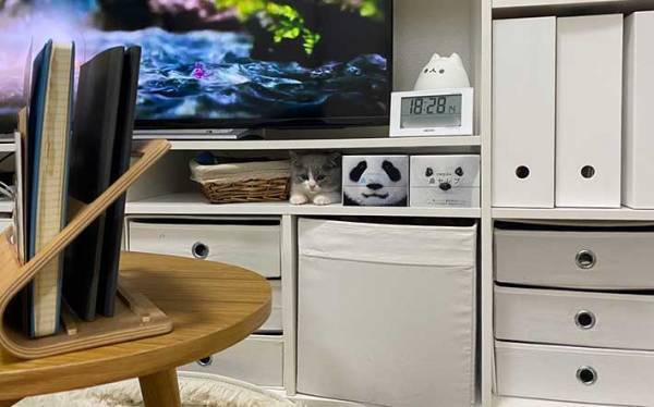 『鼻セレブ』の横にいたのは…？　撮影された光景に、３９万人が吹き出す！