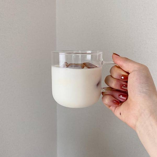 「その発想は天才！」　溶けても薄くならないアイスミルクティーが話題