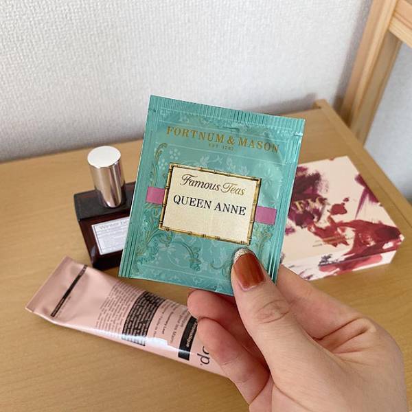 「その発想は天才！」　溶けても薄くならないアイスミルクティーが話題