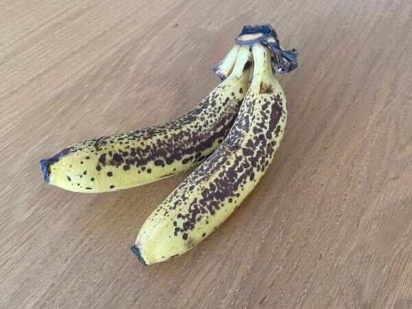 「そのままはちょっと…」　熟しすぎたバナナで作る『片手おやつ』とは？