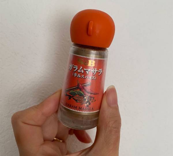 「本当は辛口が食べたい」　甘口カレーをイイ感じに辛くする『調味料』は？