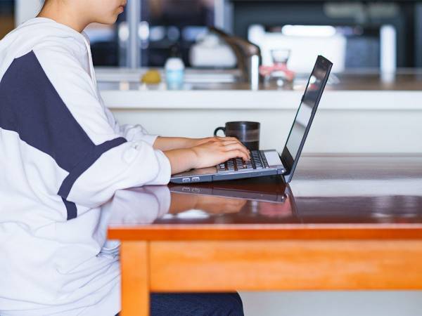 提出期限を過ぎて課題を出したところ？　教授から思わぬ返答が…