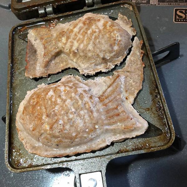 出来心で…　たい焼き器で作りだした料理に称賛の声が相次いだワケとは