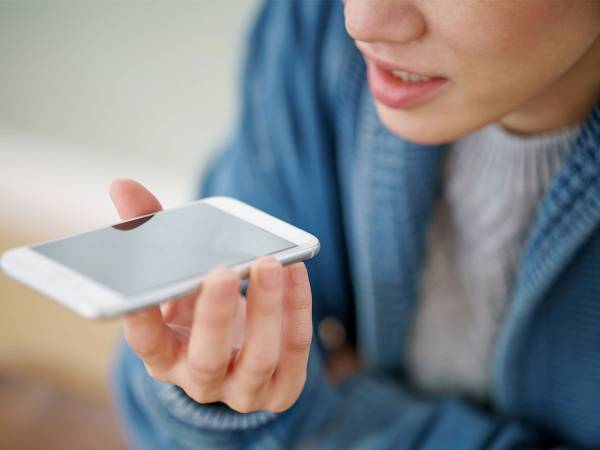 『Siri』に「OK Google」としつこく呼んだら見事な返しが…　【全８パターン】