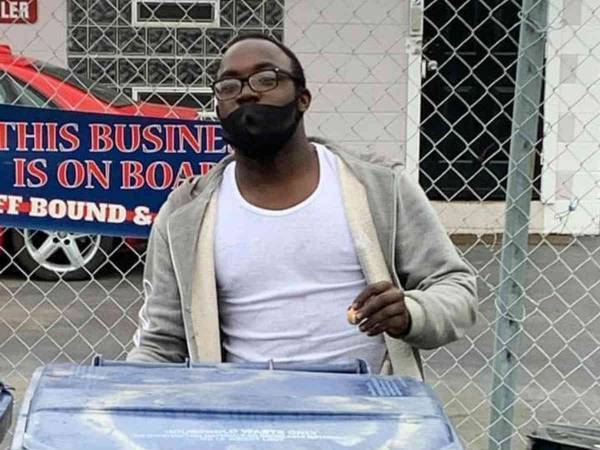 暴動が起きた町を１人で掃除した高校生　その後、次々とご褒美がやってきた