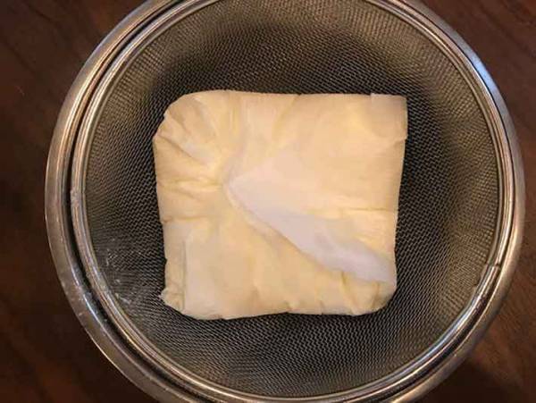 子供も楽しくお手伝い！材料はたった３つだけ、簡単アイスの作り方