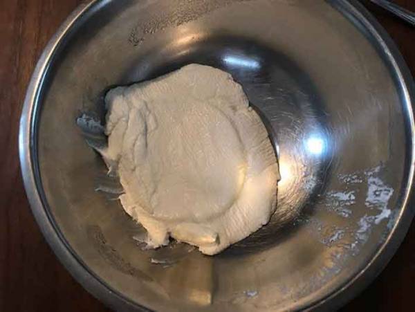 子供も楽しくお手伝い！材料はたった３つだけ、簡単アイスの作り方