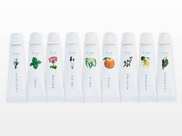 一見、普通の絵の具　でも使ってみると…「こんなの初めて！」「素敵すぎ」