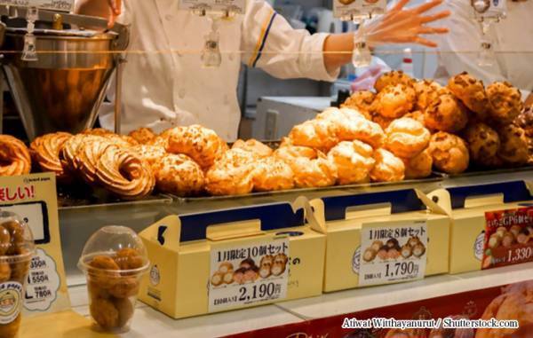 ２千円のセットに、２千円分の割引券が付く…！？　『ビアードパパ』が超お得なセット販売を開始