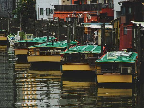 医療従事者に食事支援　客足戻らぬ屋形船業界の決断に応援の声