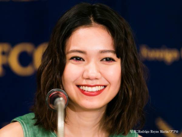 二階堂ふみ「我が家の犬は元繁殖犬」　動物が置かれている現状に言葉を失う