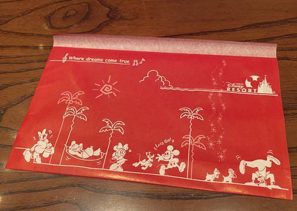 「神対応！」「さすがだわ」　感染対策のためディズニーのレストランで配布されたのは…