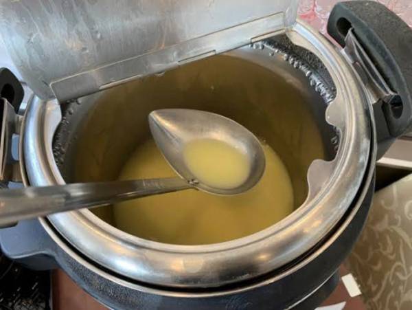 左利きの男性が「許せない」と投稿した写真に、共感の嵐！