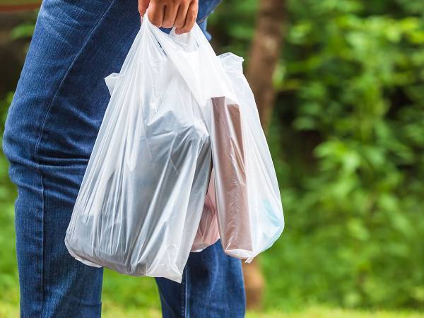 レジ袋製造会社の本音「ポリ袋、実はエコ」　その理由に納得