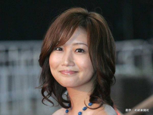 大塚愛が驚きの動画を公開　厳粛な雰囲気の中、住職と一緒に？