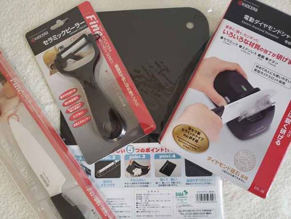 気になっていたセラミック包丁　ステンレス包丁とどこが違うのか？　その切れ味は…