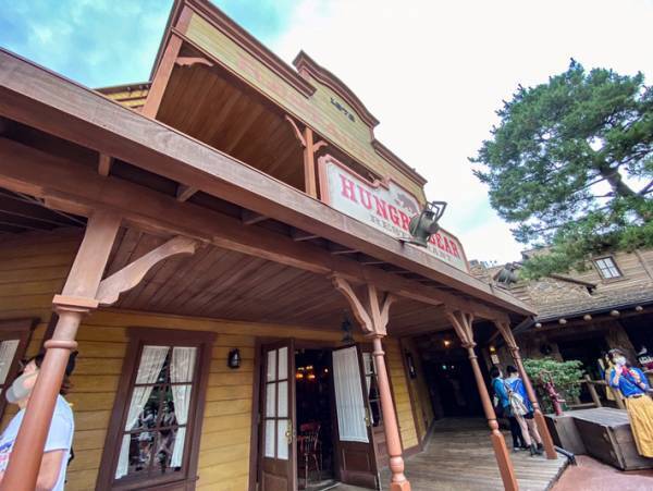 ディズニーランドの喫煙所２０２０年版　【場所や行き方まとめ】