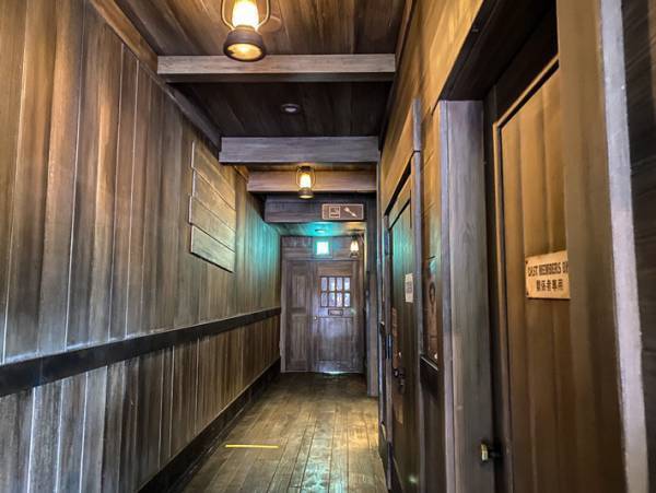 ディズニーランドの喫煙所２０２０年版　【場所や行き方まとめ】