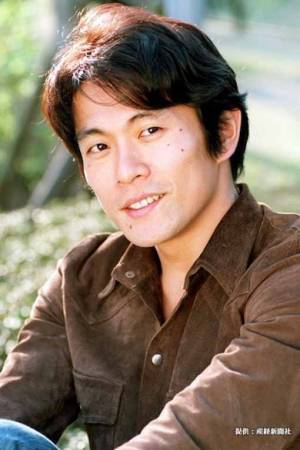 内野聖陽の若い頃の写真に衝撃！　現在の姿とくらべて見ると？