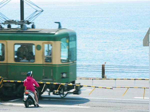 『江ノ電』で目にした最高の貼り紙に反響　「素晴らしい駅員」「守らざるを得ない…！」