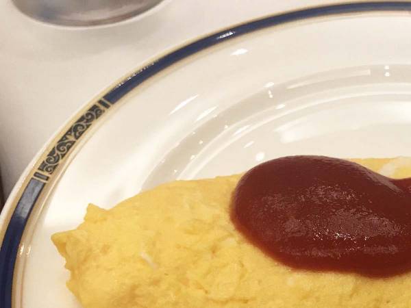 ホテルの食事でアレルギーの確認をした利用客　従業員の対応に「神」「なんていい話」