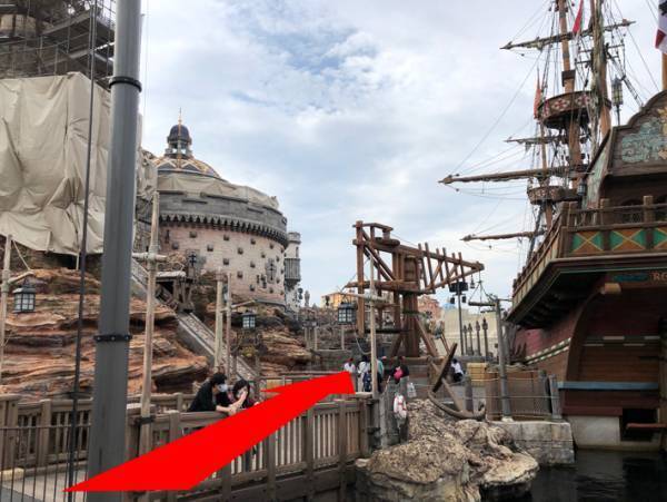 ディズニーシー喫煙所の場所【２０２０年版】　入り口前の喫煙所情報も