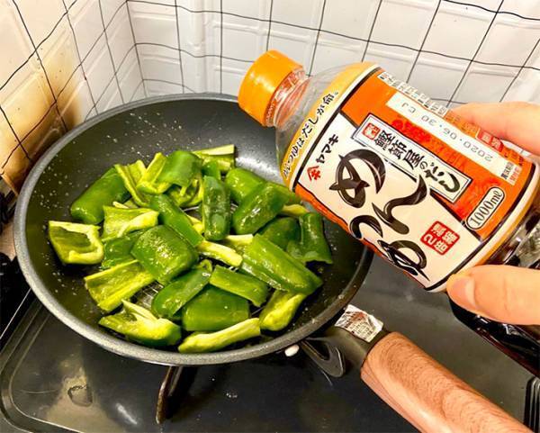 種もそのまま炒める『無限ピーマン』レシピに反響　「箸が止まらない」「さっそく作る」