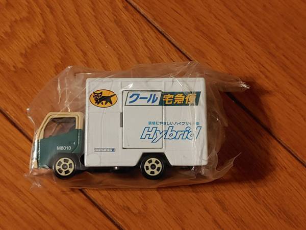 配達員に手紙を書いて渡した息子　すると後日、再び荷物を届けに来ると…？