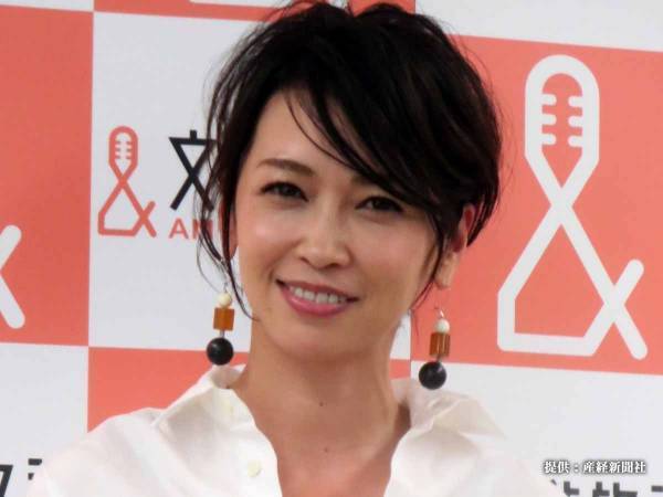 辺見えみりが小１の娘の写真を公開　「がんばれ！」との声が集まった理由は？