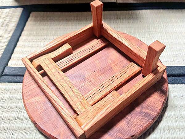 「７８歳渾身の作！」　お父さんが作った本気のミニチュア家具に称賛の嵐