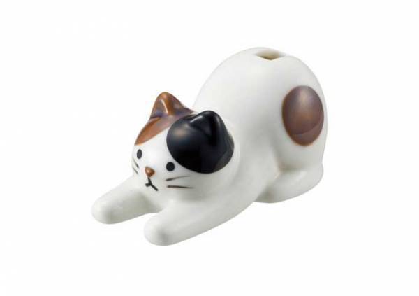 蚊取り線香の正しい使い方　ペットがいる部屋で使っても大丈夫？　持続時間は？