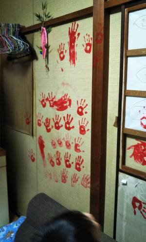 子供部屋を写した『恐怖の1枚』に、反響　「真夏のホラー」「恐ろしすぎる」