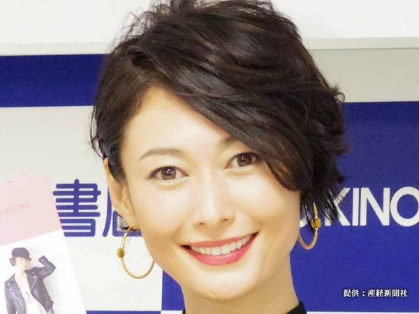 田丸麻紀、夏っぽさ全開コーデを披露　ファン「スーパーに行くだけなのにおしゃれ…」