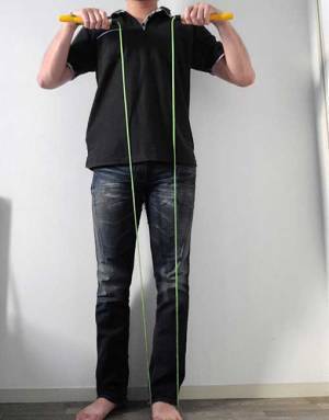 二重跳びのコツは縄跳びの調整から　動画で動きを見ると「こう跳べばよかったのか」