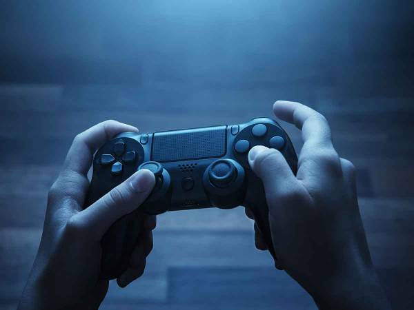 赤西仁と錦戸亮が荒野行動に挑戦！「初心者にしては上手くない？！」赤西のスコアに失笑