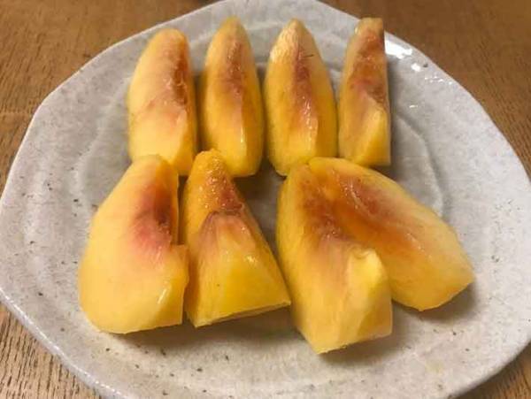 フルーツ専門店がそっと教える！桃に苦戦しているあなた 桃の上手な切り方はコレだ！