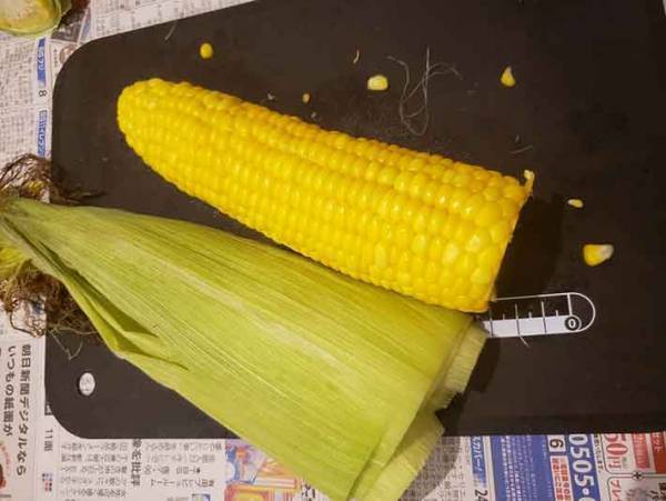 シンプル・イズ・ザ・ベスト　トウモロコシのおいしい食べ方、やってみました！