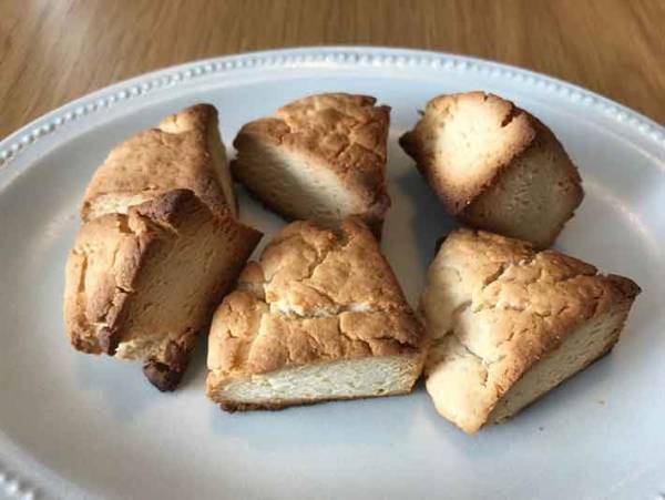 ホットケーキミックスで超簡単！さくさくスコーン作ってみた