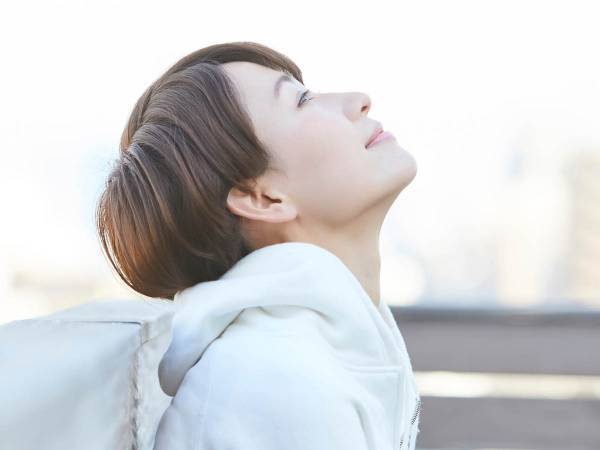 空港は、出会いと別れの場　幸せとせつなさを味わう