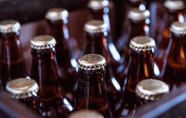 瓶の蓋が開かない！どうしたらいい？　新品でもビールの蓋でもウソのように開く開け方